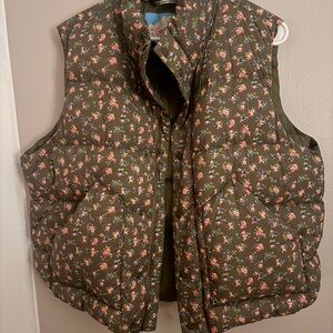 The Great cypress basil floral down polar vest large